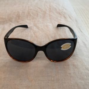 Costa Del Mar women’s polarized sunglasses